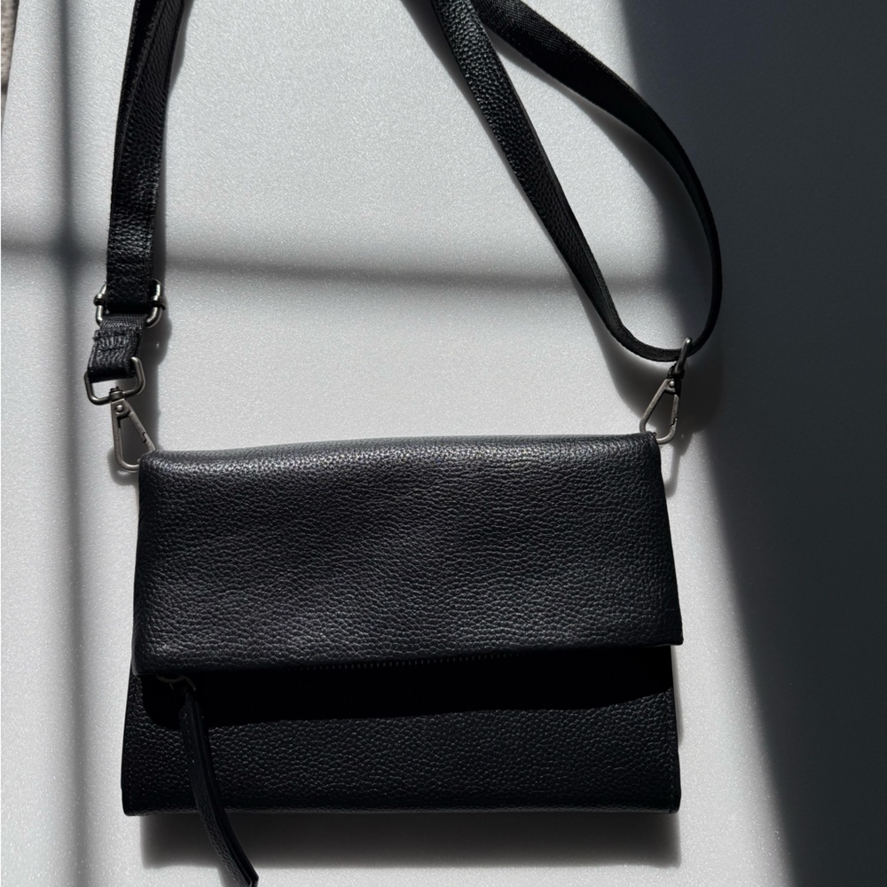 Nordstrom Eleanor Black Leather Crossbody Bag